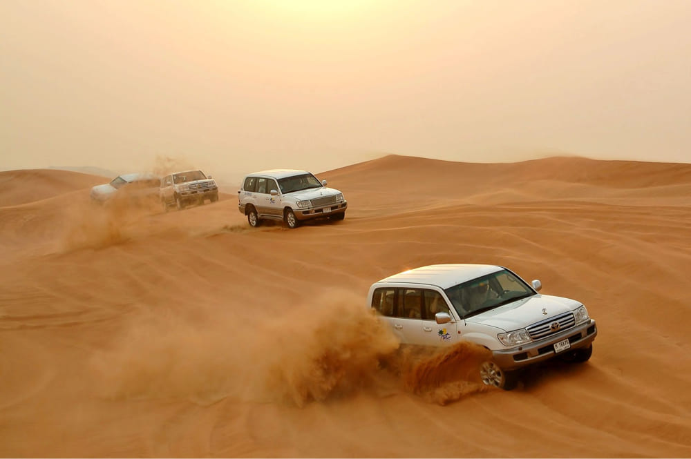 杜拜沙漠越野車比賽